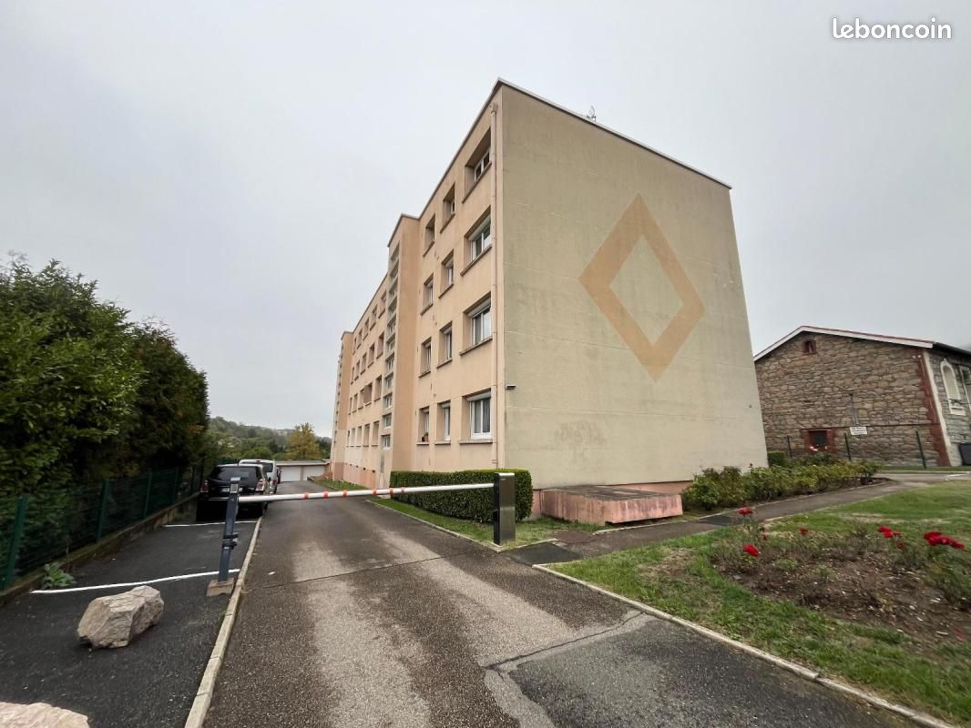 Parking Saint Etienne Terrenoire · à Saint-Étienne · 60 €/mois