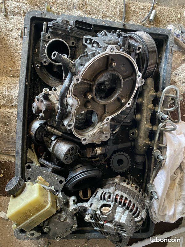 Pièces moteur Mazda 5 (image 2)