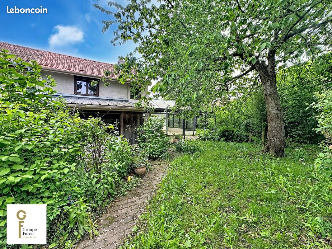 Maison 5 pièces 100 m² · à Faches-Thumesnil · 100 m² · 273 000 €