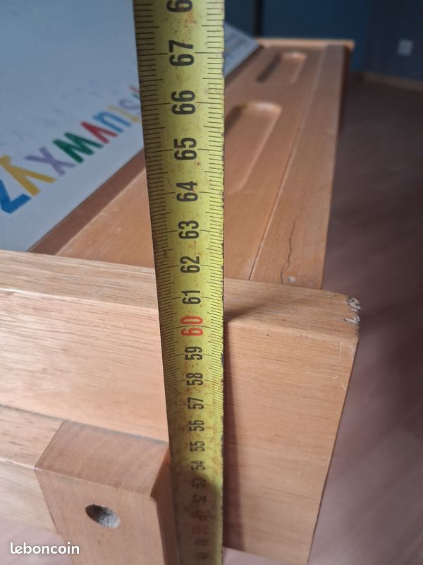 Bureau d'écolier enfant en bois avec pupitre relevable (image 7)