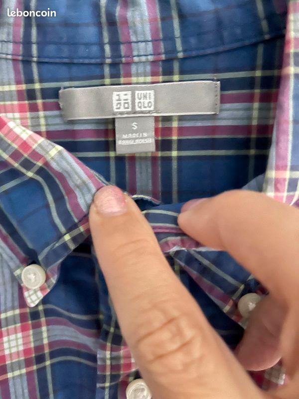 Chemise homme Uniqlo taille S bleue à carreaux (image 2)