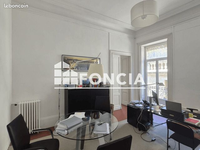 Local bureaux 188 m² (image 5)