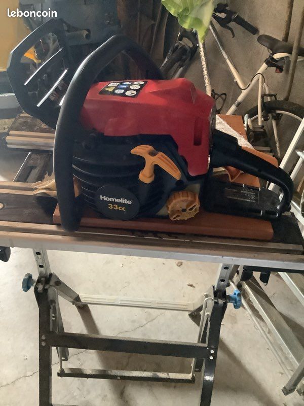 Tronçonneuse Homelite 33c pour pièces (image 1)