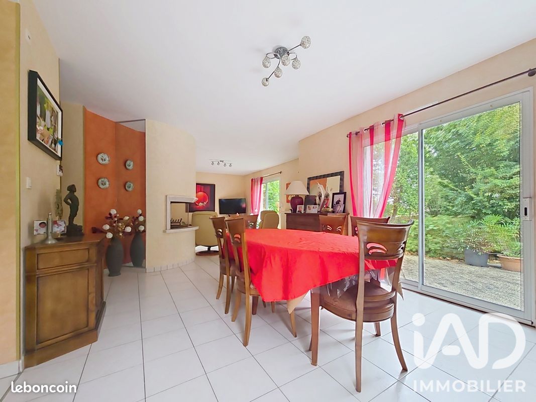 Maison 5 pièces 122 m² · à Val-d'Izé · 122 m² · 248 000 €