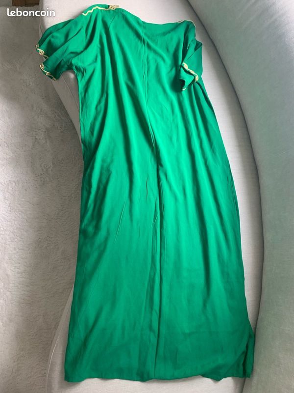 Caftan marocain vert avec applications dorées (image 5)