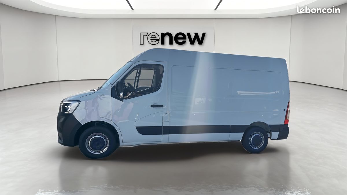 Renault master fgn trac f3500 l2h2 blue dci 135 confort (image 2)