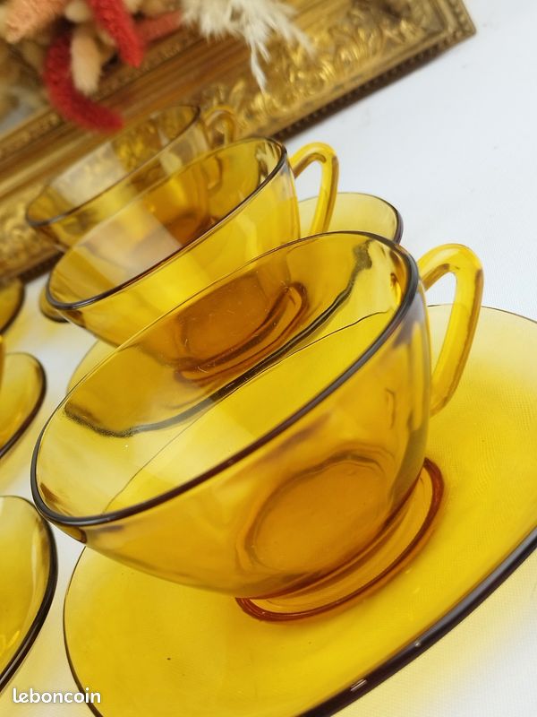 6 Tasses Et Sous-tasses à Expresso Vereco - Ambré - Vintage Années 50/60