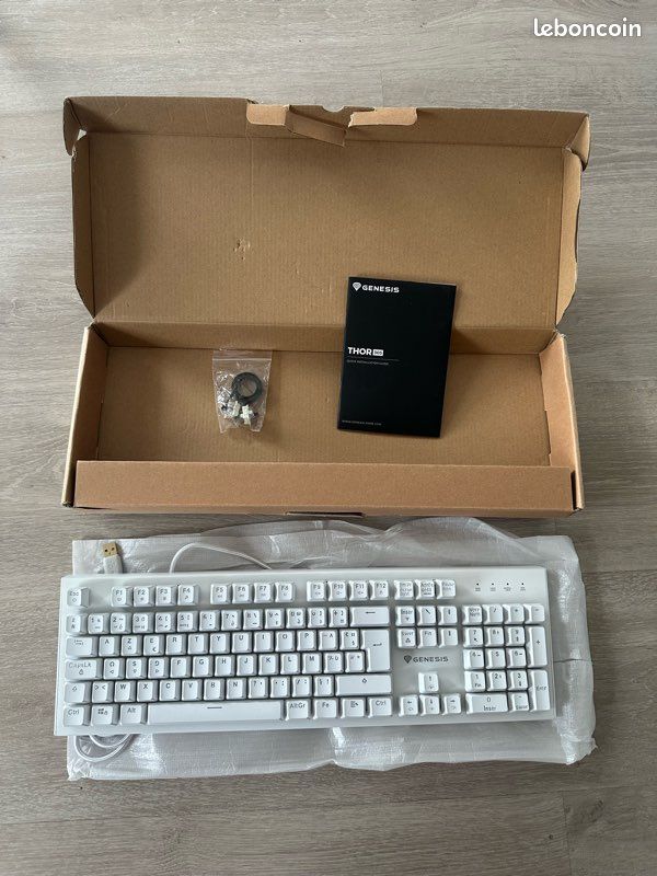 Clavier Gaming Genesis Thor 303 blanc neuf (image 1)