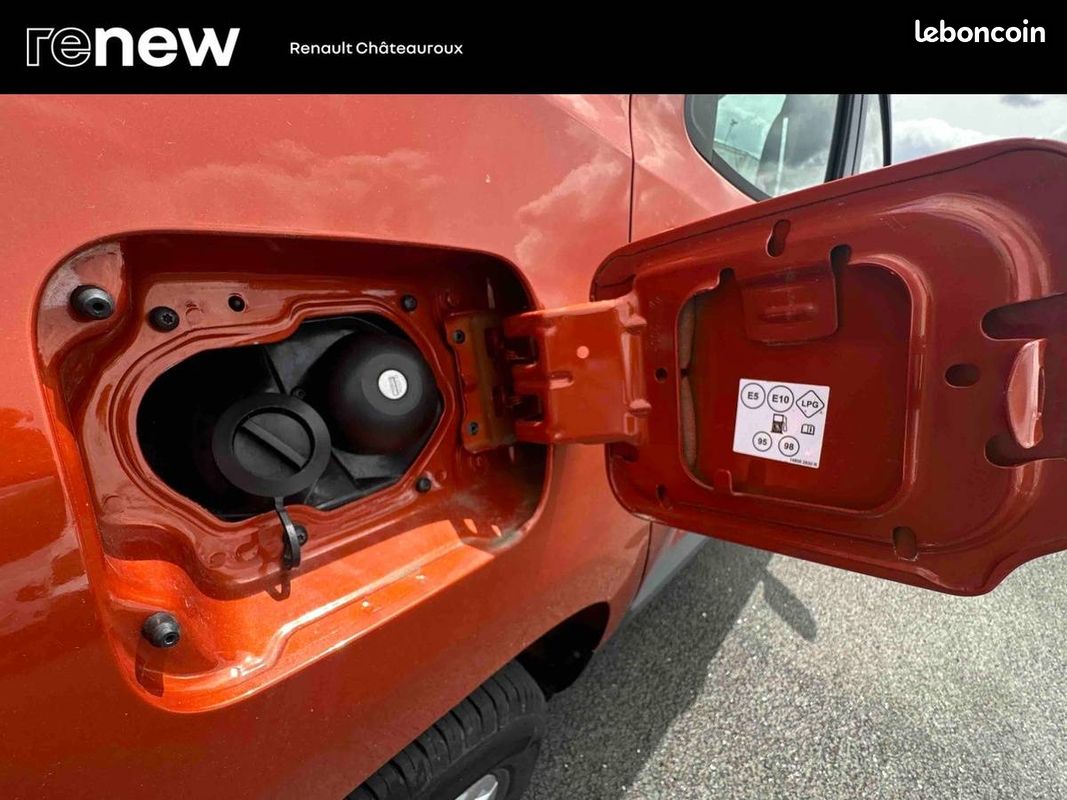 DACIA Duster ECO-G 100 4x2 Expression (image 24)