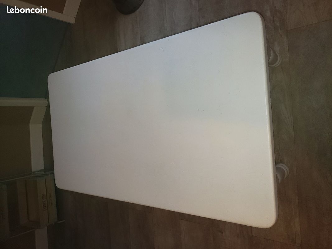 Table basse interiors (image 2)