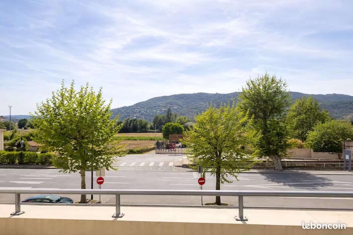 Appartement 3 pièces 61 m² · à La Roquette-sur-Siagne · 61 m² · 320 000 €