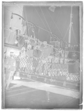 Plaque verre photo ancienne noir et blanc négatif 9x12 cm soldats vintage 0912368 - Collection