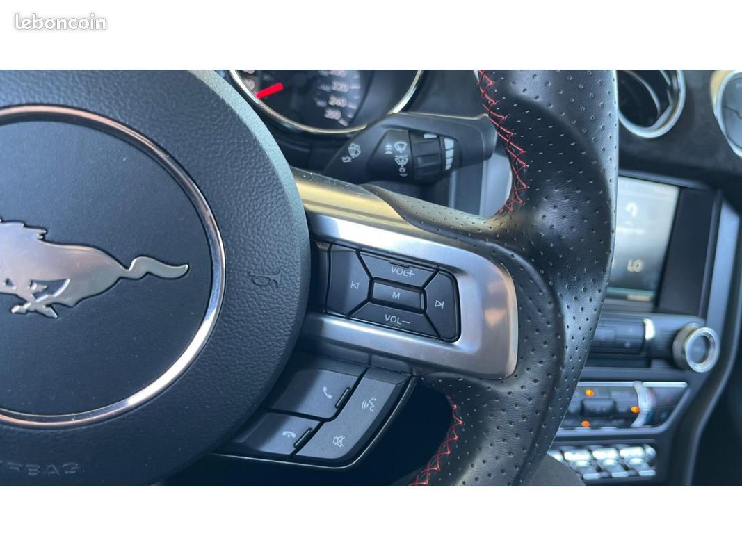 FORD MUSTANG Fastback 2.3 EcoBoost 317 COUPE - ENTRETIENS FORD / SIEGES CHAUFFANTS ET VENTILES / CAMERA DE RECUL (image 21)