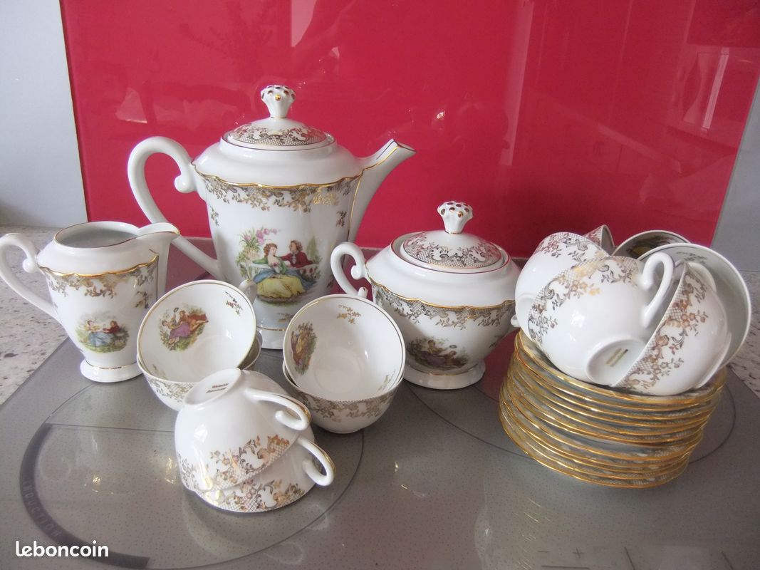 Service à café porcelaine complet (image 2)