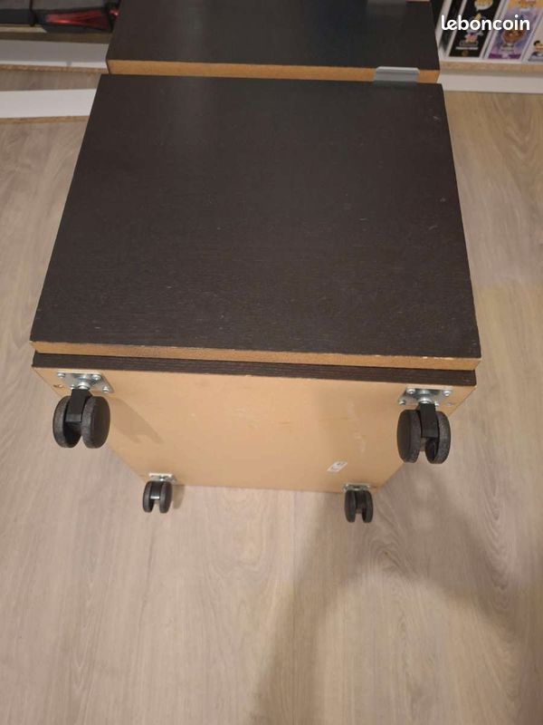 Commode (image 4)