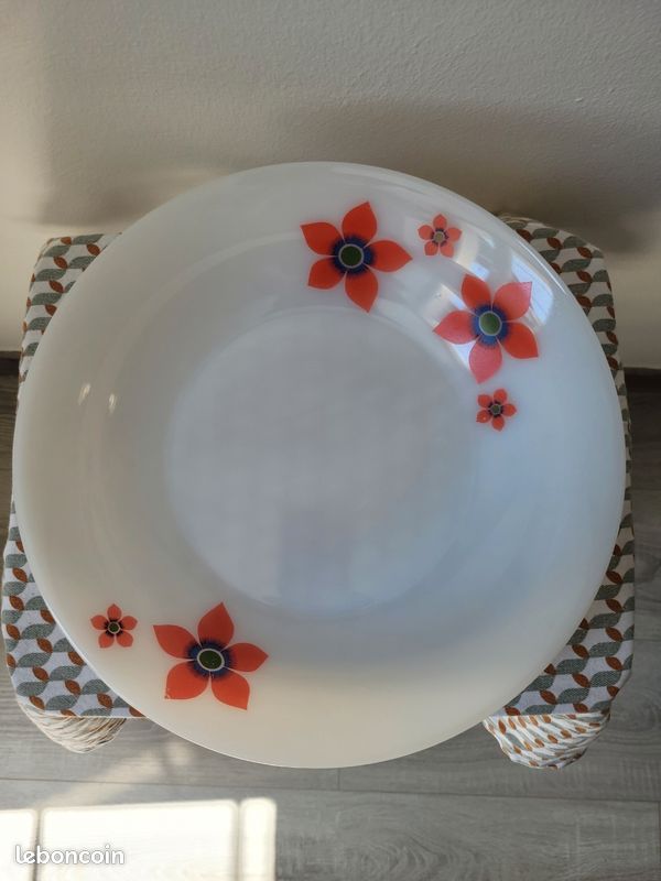 Plat creux vintage (image 1)