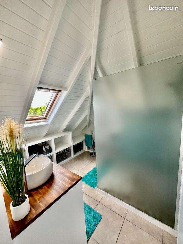 Location 6 semaines piscine jacuzzi sauna 4 personnes (image 8)
