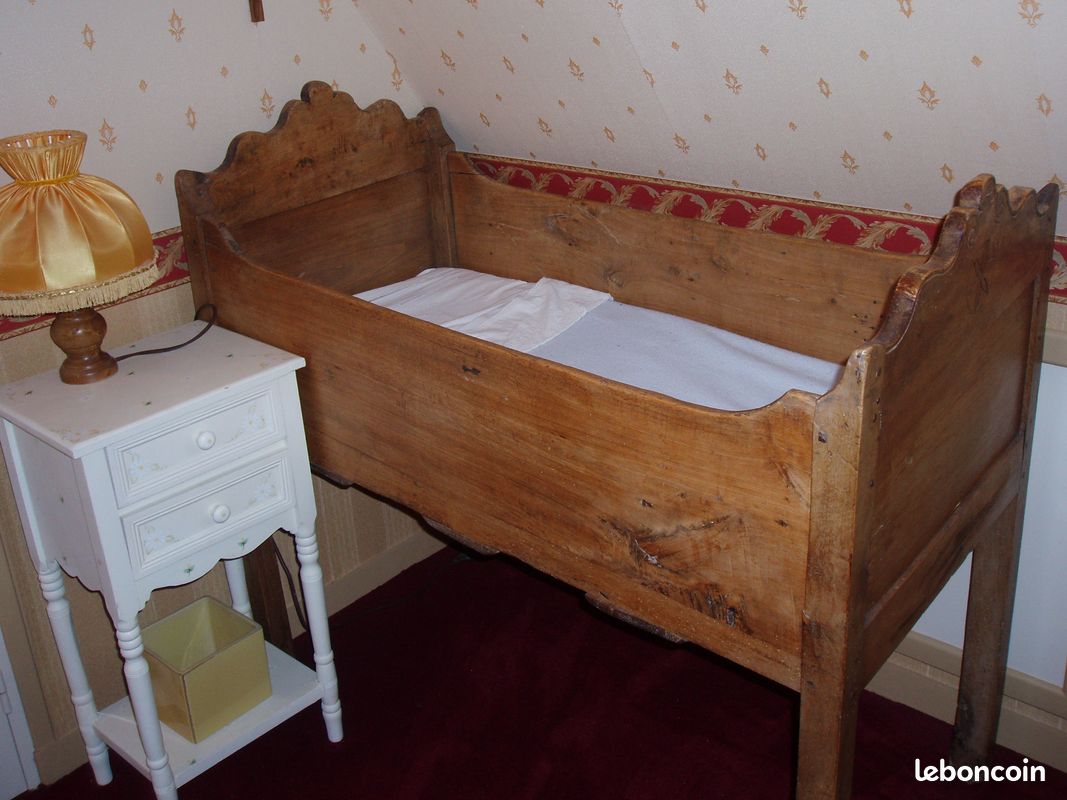 Lit bébé (image 2)