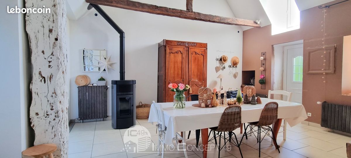 Maison 7 pièces 125 m² · à Brissac Loire Aubance · 125 m² · 248 400 €