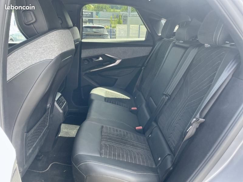 Peugeot 3008 1.2 Hybrid 145ch GT e-DCS6 (image 10)