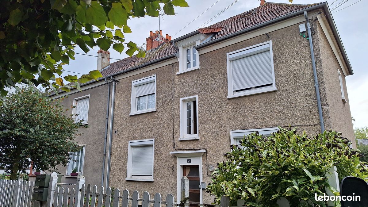 Appartement 1 pièce 30 m² · à Nevers · 30 m² · 330 €