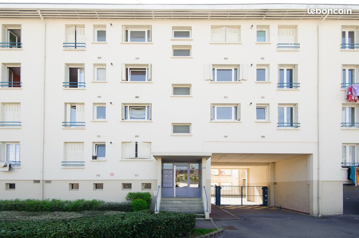 Appartement 4 pièces 76 m² · à Givet · 76 m² · 567 €