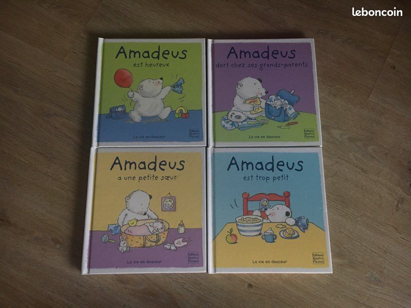 Lot de 4 livres + peluche Amadeus (PL33) (image 1)