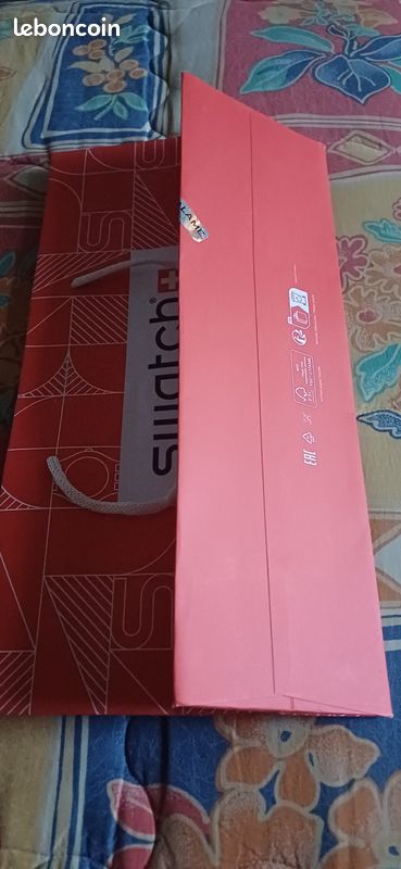 Pochette sac Swatch rouge (image 5)