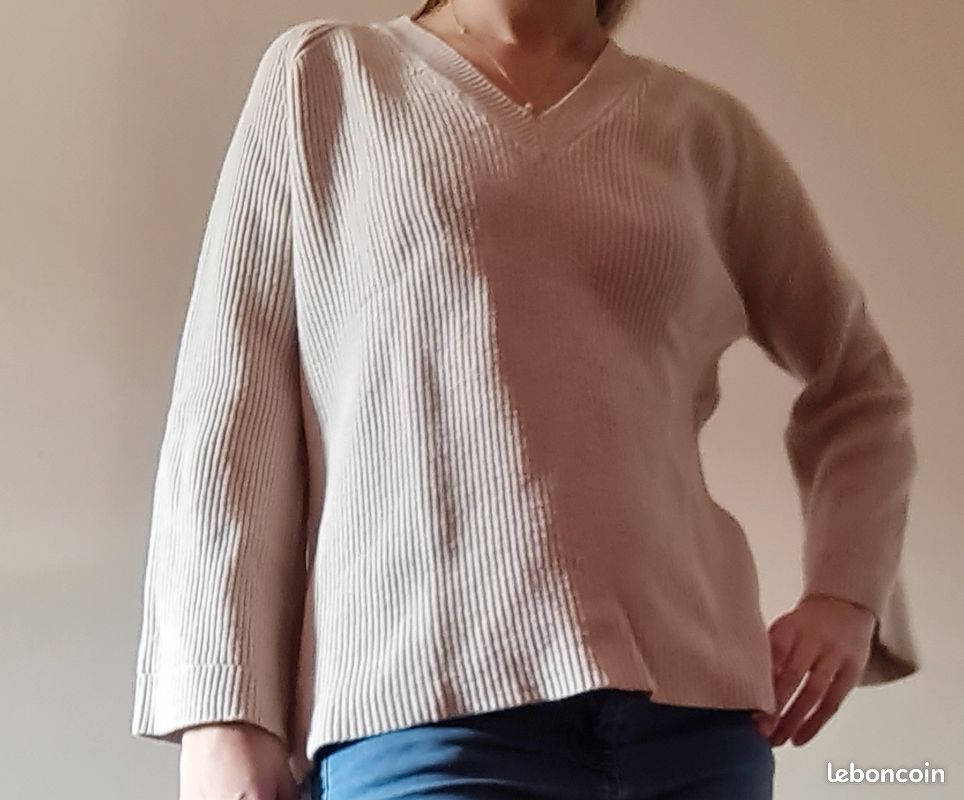 Pull beige (image 2)