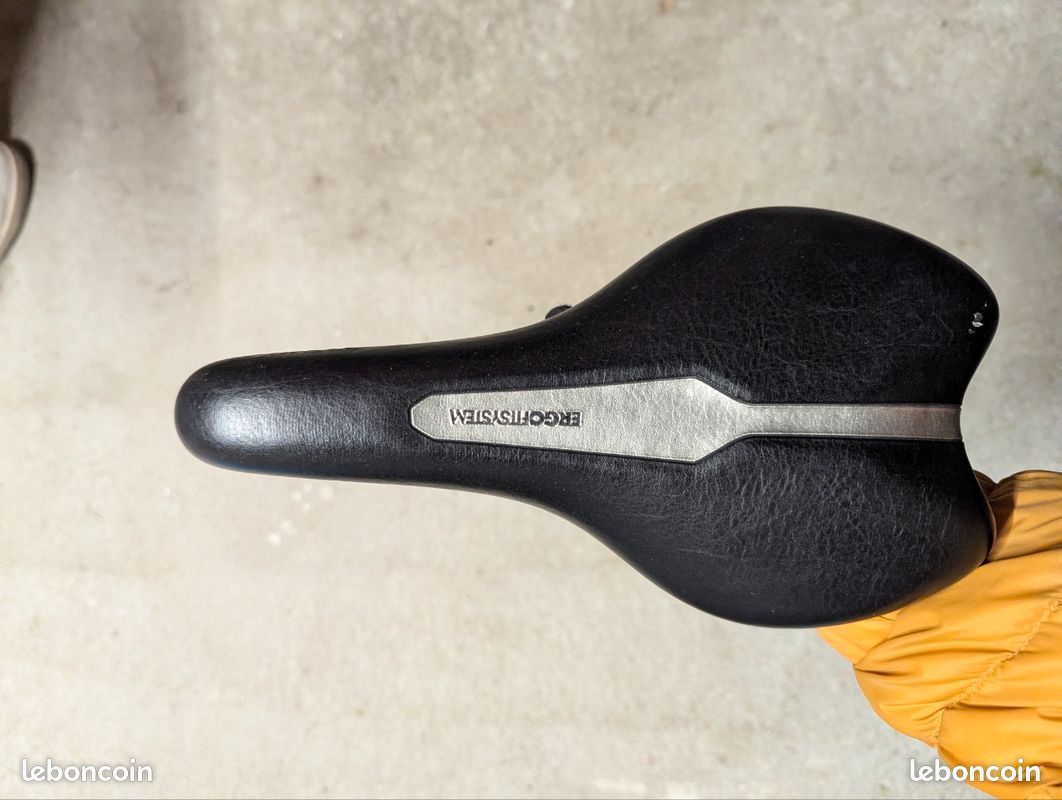 Selle Vélo Cross Custom D'Époque Oscillants (RV47 Selle Vélo Cross Custom D'Époque Oscillants (RV47
