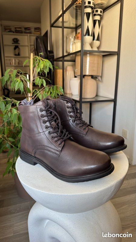 Botte café noir cuir véritable homme T.44 (image 1)