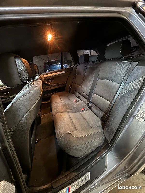 BMW Série 5 Touring 530D 258 ch M Sport, propulsion – 2013 – Suivi complet – Boîte auto – Soft Close – Caméra de recul – Sièges électriques (image 10)