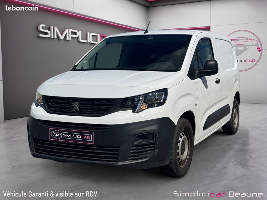 PEUGEOT PARTNER CAMIONNETTE/MONOSPACE STANDARD 1000KG 1.5 BLUE HDI 100 GRIP 100Ch Garantie 12 mois (image 3)