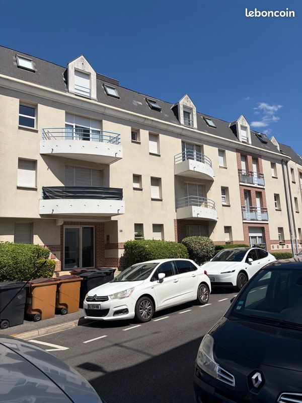 Appartement 1 pièce 17 m² · à Amiens · 17,3 m² · 530 €