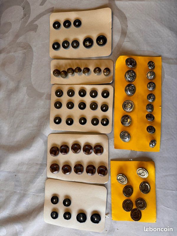 Boutons anciens (image 2)