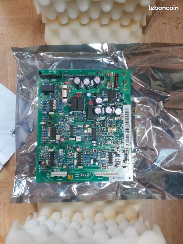Carte électronique Truma C4 Combi (à Partir De 06/2018) - 110 3402.00924 - Neuve