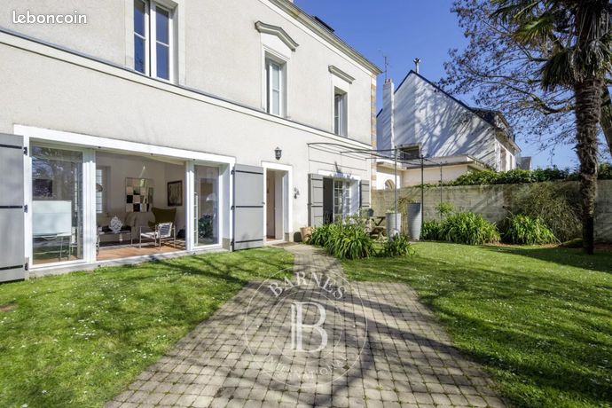Maison 7 pièces 144 m² — 12