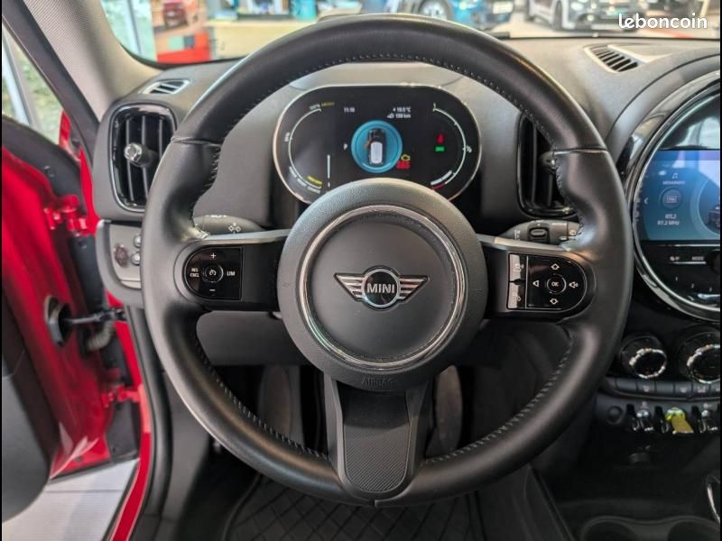 Mini Countryman Cooper SE 125ch + 95ch Essential ALL4 BVA6 (image 13)
