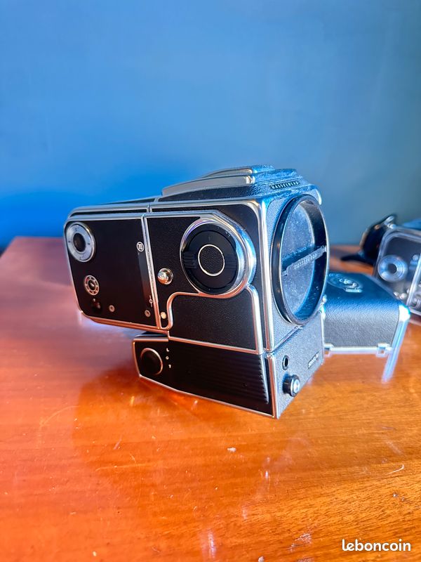 Hasselblad 907X 50C : un appareil photo hybride, moyen format