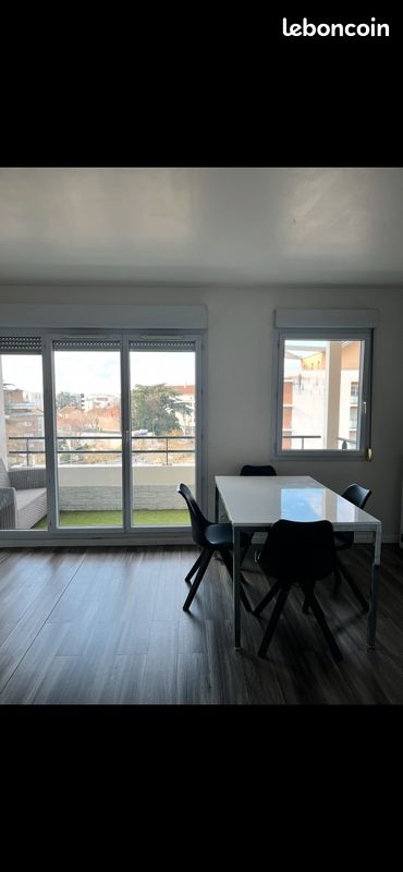 Appartement 2 pièces 46 m² · à Décines-Charpieu · 46 m² · 189 000 €