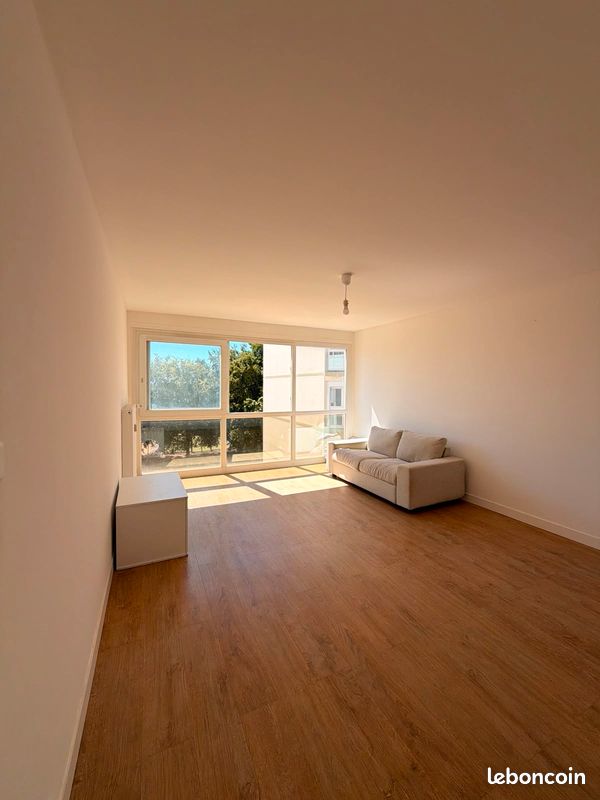 Appartement 2 pièces 55 m² · à Hérouville-Saint-Clair · 55 m² · 688 €