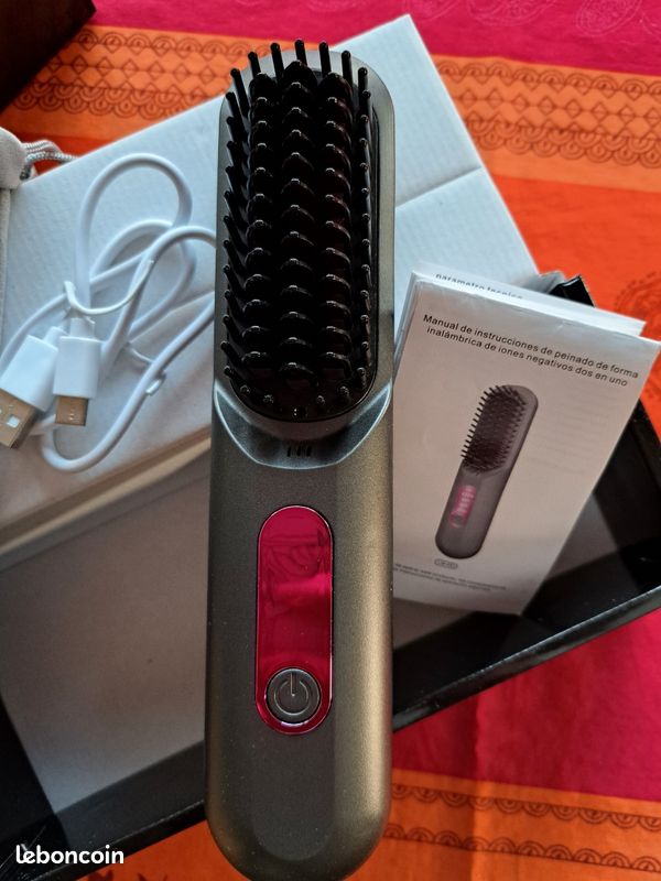 Brosse coiffante (image 1)