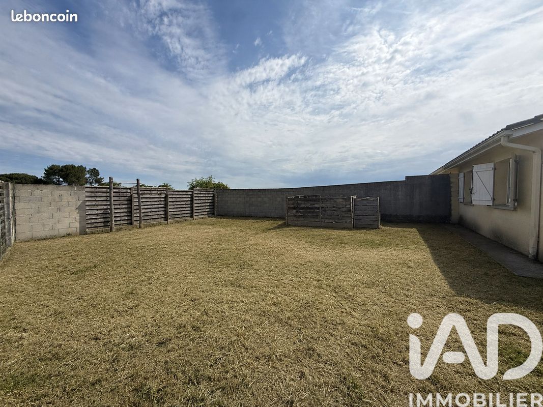 Maison 3 pièces 65 m² · à Abzac · 65 m² · 130 000 €