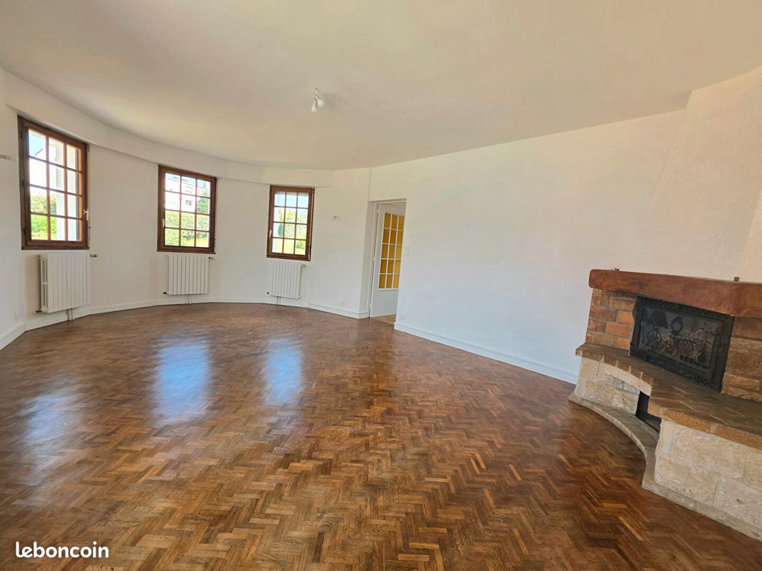 Maison 5 pièces 120 m² · à Boulogne-sur-Mer · 120 m² · 450 000 €