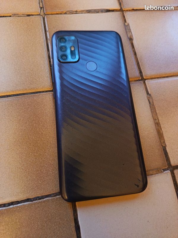 Motorola G10 très bonne état (image 3)
