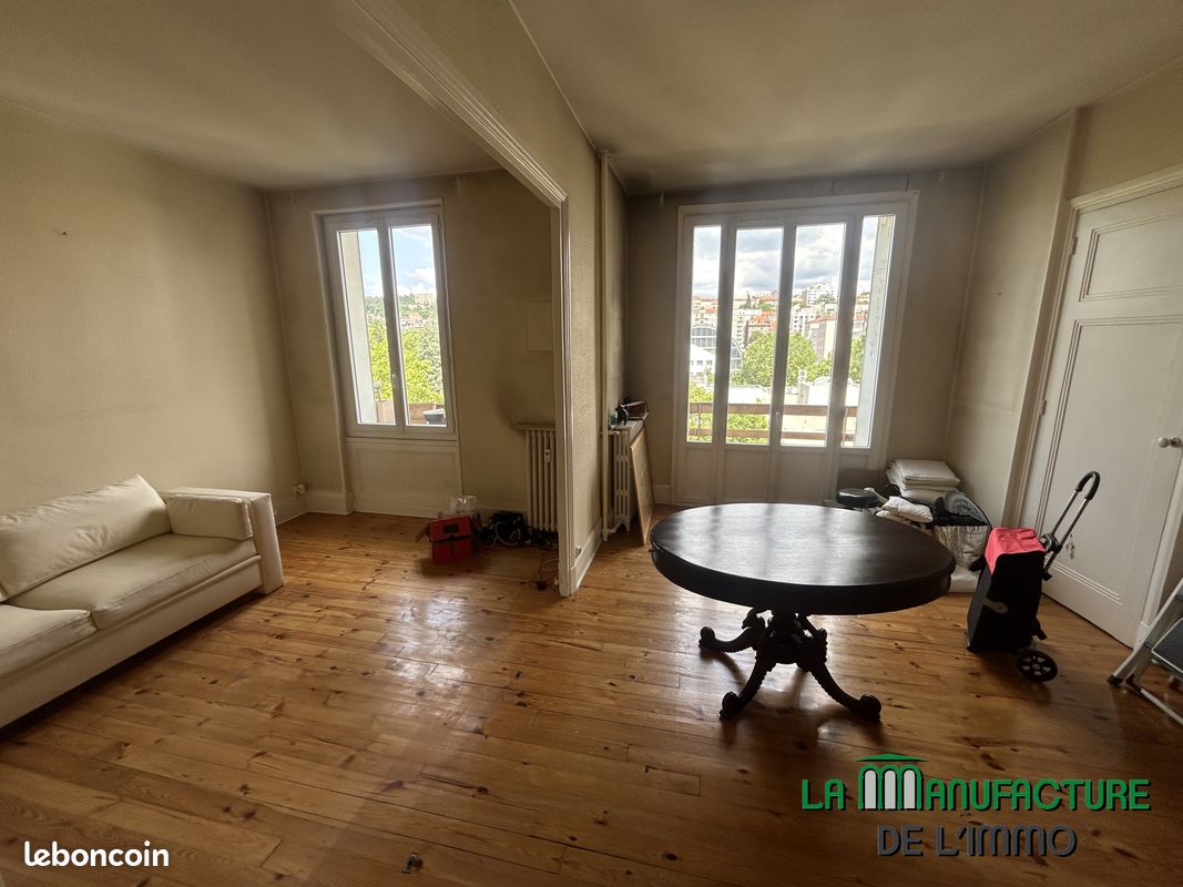 Appartement 3 pièces 72 m² · à Saint-Étienne · 72 m² · 79 900 €