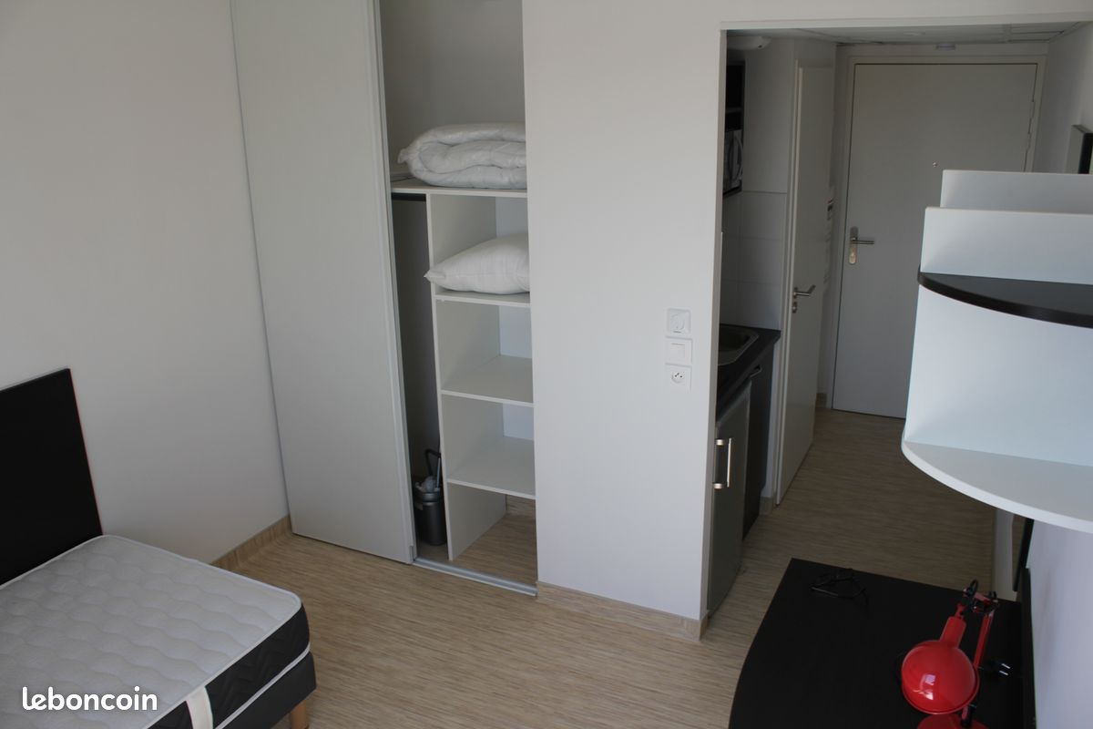 Appartement 1 pièce 17 m² · à Avignon · 17 m² · 550 €/mois