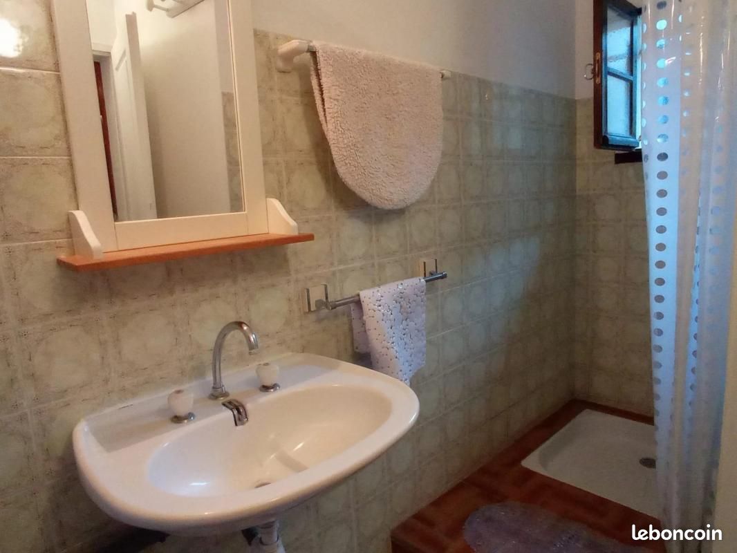 Maison 46 m² Aubeterre Sur Dronne - Aubeterre-sur-Dronne 16390 (image principale 8)
