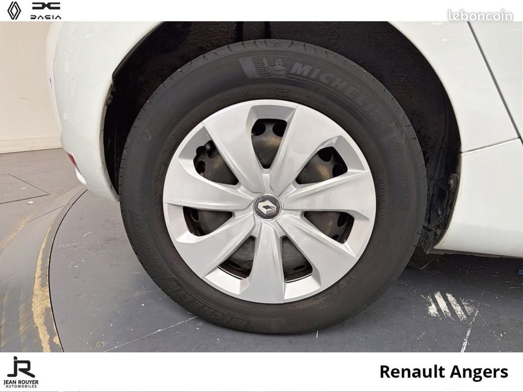Renault Zoe E-Tech Evolution charge normale R110 Achat Intégral - MY22 (image 8)