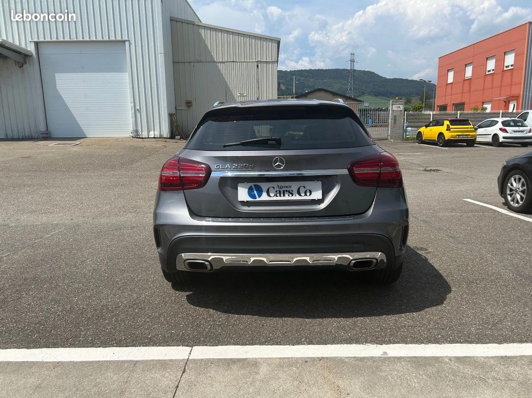 Mercedes Classe Gla AMG Edition 220d 177ch, HAYON ÉLECTRIQUE, TOIT PANORAMIQUE, GPS, CLIM. AUTO (image 4)